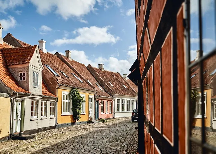 Jagthytten Skjoldemose בית נופש