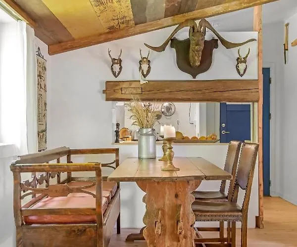 Jagthytten Skjoldemose * Stenstrup